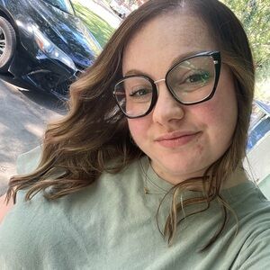 Meet your Posher, Hanna